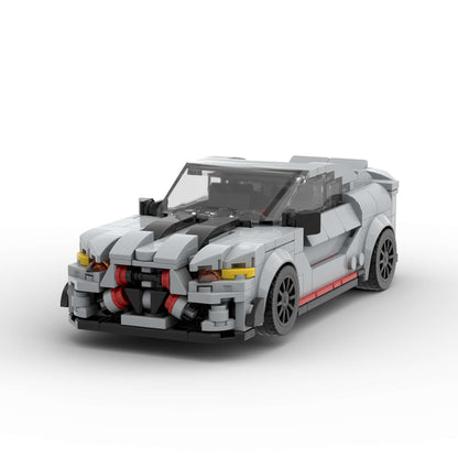 BMW M4 CSL Gris
